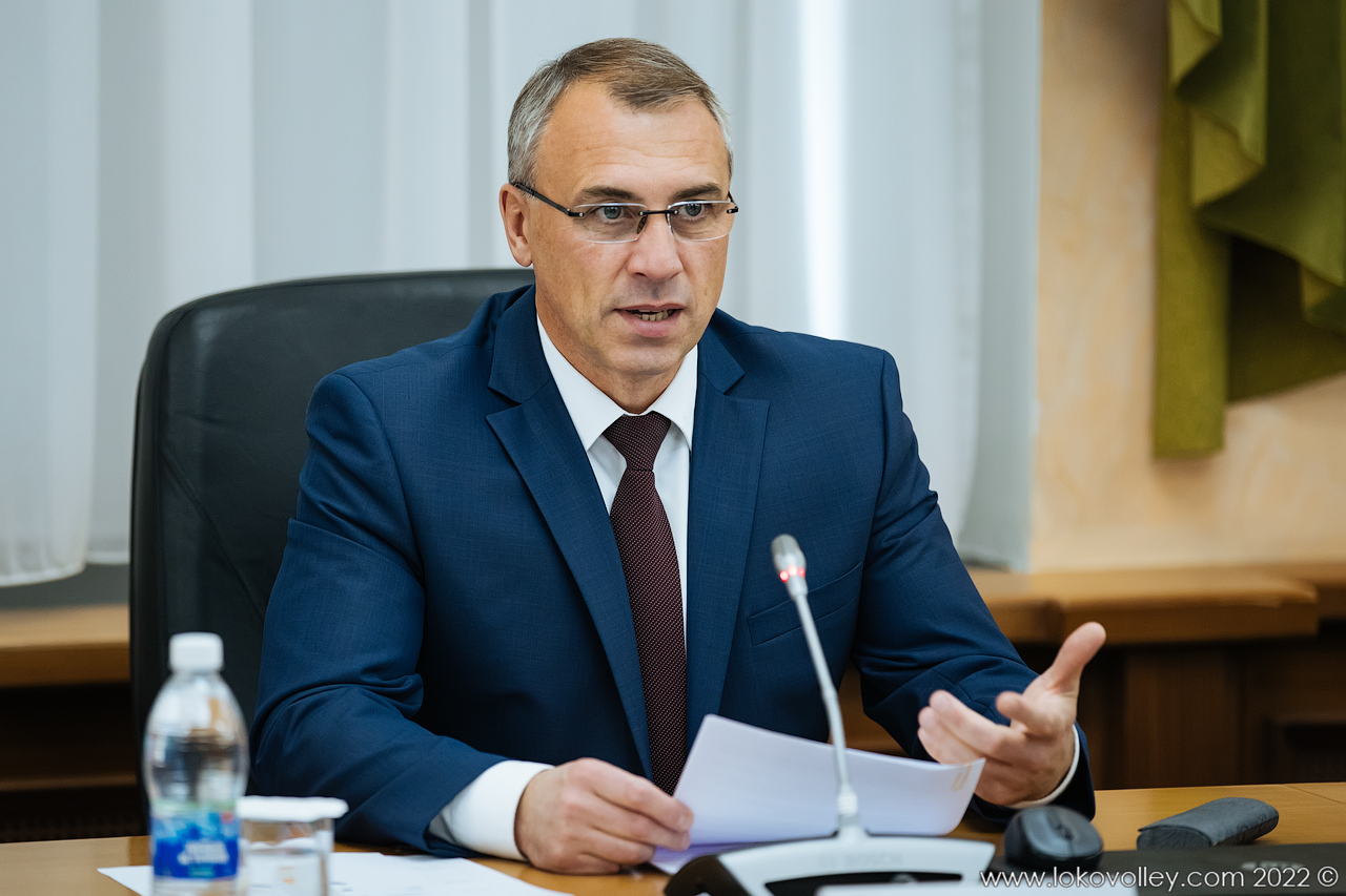 Фото В Управлении Западно-Сибирской железной дороги прошла встреча новосибирского «Локомотива» с руководством клуба. 2 - Сиб.ФМ Фото В Управлении Западно-Сибирской железной дороги прошла встреча новосибирского «Локомотива» с руководством клуба. 2