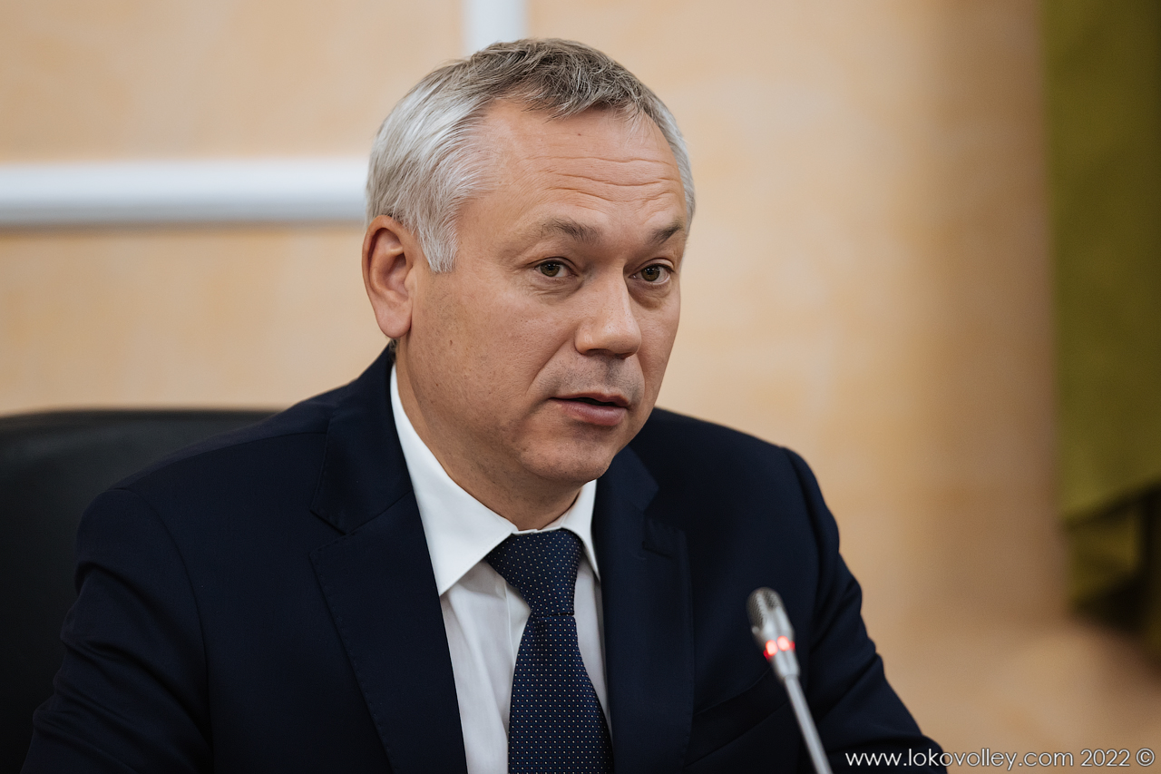 Фото В Управлении Западно-Сибирской железной дороги прошла встреча новосибирского «Локомотива» с руководством клуба. 4 - Сиб.ФМ Фото В Управлении Западно-Сибирской железной дороги прошла встреча новосибирского «Локомотива» с руководством клуба. 4