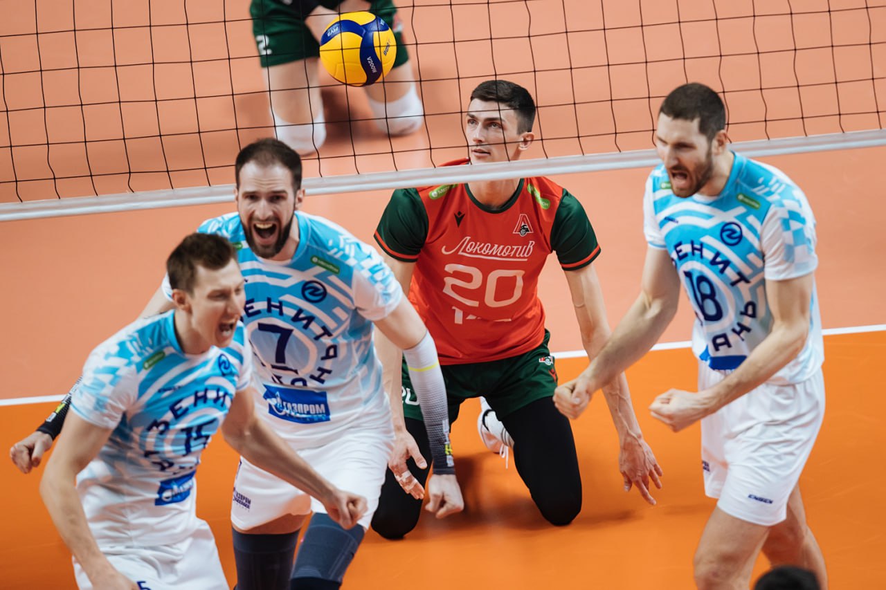 Локо волейбол новосибирск. Зенит волейбол. Локомотив волейбол. Локо волейбол новосибирск. Зенит спб локомотив новосибирск волейбол.